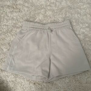 Lululemon Softstreme High Rise Short 4”